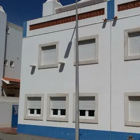 Holiday home Baleal House